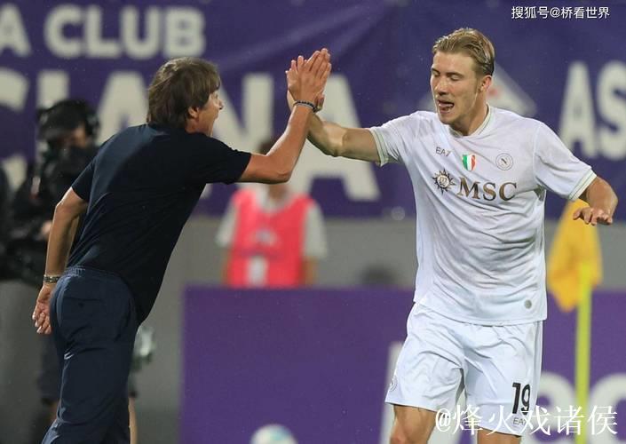 曼晚:那不勒斯仅需5000万欧便可签下身价涨至9200万欧的霍伊伦 曼晚:那不勒斯仅需5000万欧便可签下身价涨至9200万欧的霍伊伦