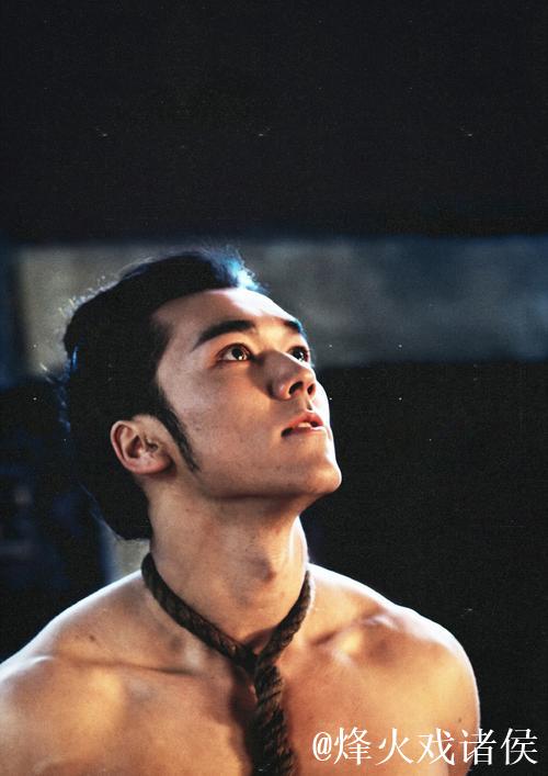 摔跤史诗:塞蒂耶夫兄弟的传奇篇章 摔跤史诗:塞蒂耶夫兄弟的传奇篇章